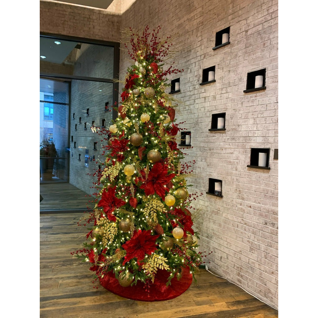 Lifelike Trees with White Lights