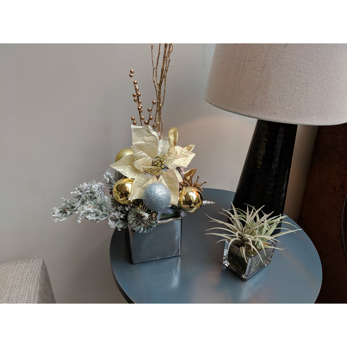 Holiday Accent Design (Dried/Ornaments)