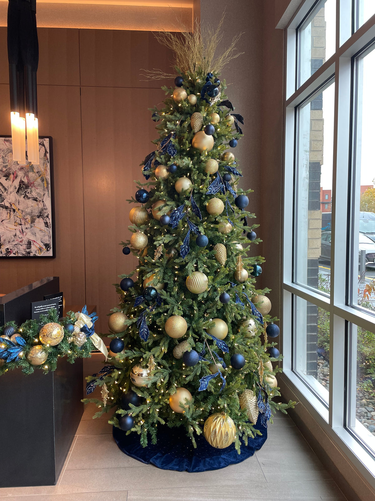Bloompop Bloompop Nationwide Artisan Flowers, Plants, and Holiday Decor