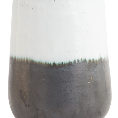 Modern Divide Container