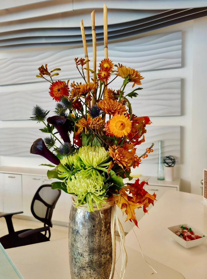 Bloompop Bloompop Nationwide Artisan Flowers, Plants, and Holiday Decor